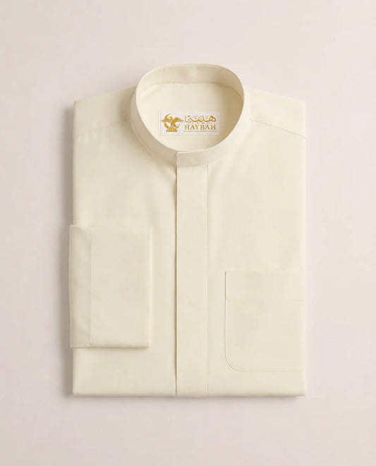 Folded Butter White Saudi Thobe with Mandarin Collar and Premium Tailoring Detail