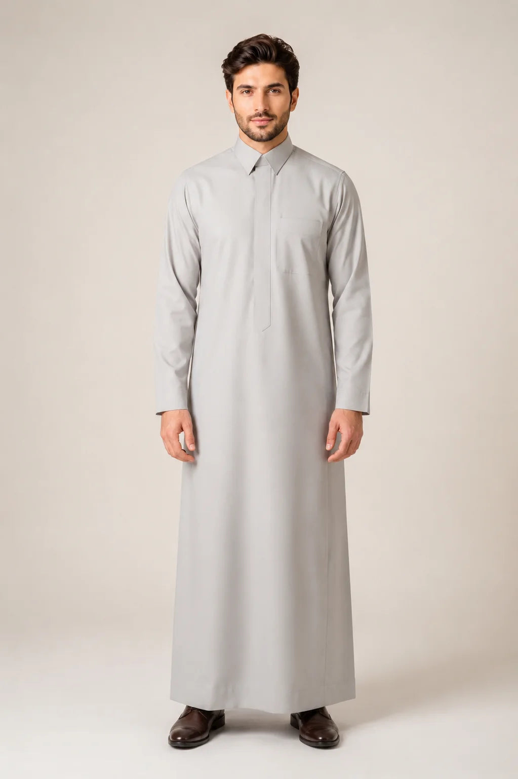 Light Grey Classic Saudi Thobe for Men with Turn-Down Collar – Premium Everyday Islamic Thobe for Modern Gentlemen